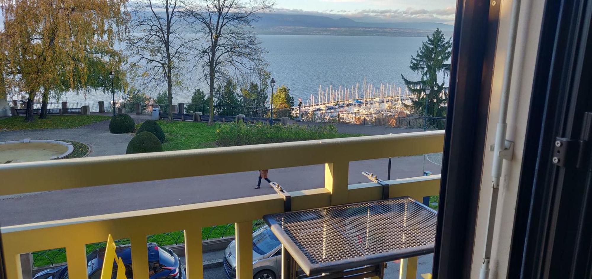 Petit Studio Hyper Centre Vue Lac Thonon-O-Phil-De-L-Eau 外观 照片